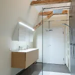 Mintgraz - 2 Bedroom Penthouse
